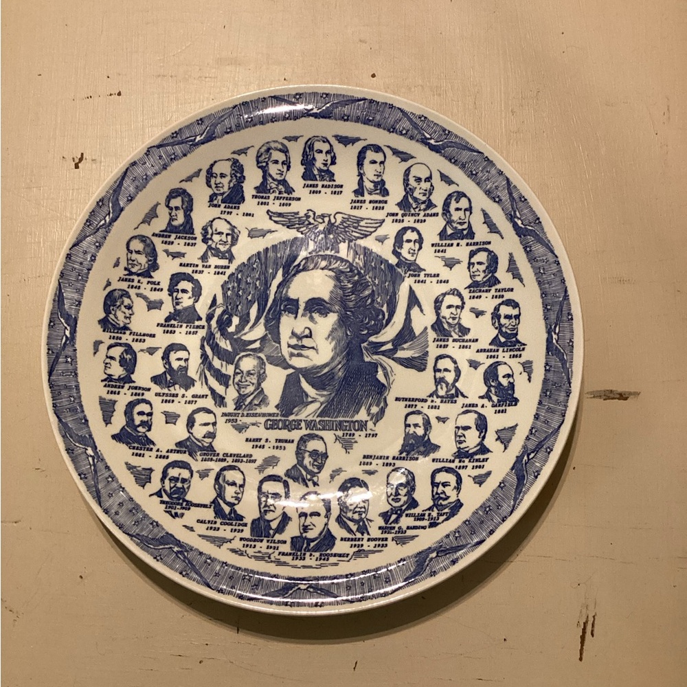 Blue and White Ceramic Decorative Office Plate